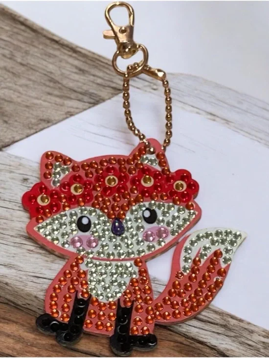 Handmade diamond art animal keychain. Cute bag, charm keychain gift. Choose 1 - Picture 3 of 3